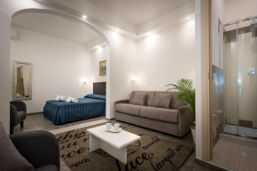  Stella Della Casa  Флоренция